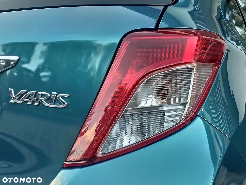 Toyota Yaris - 18