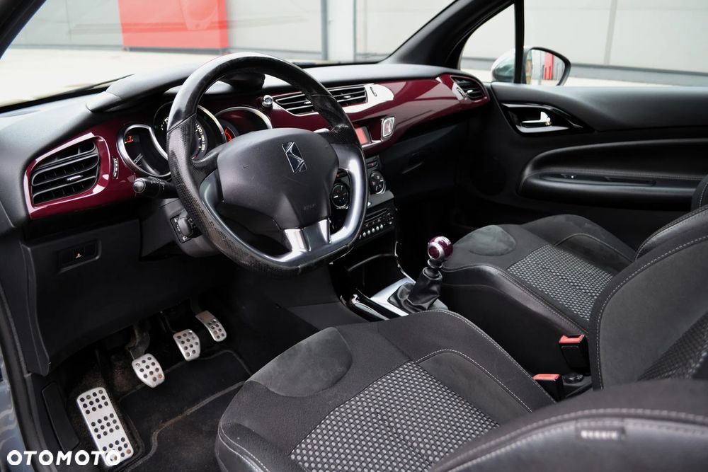 Citroën DS3 THP 155 SportChic - 5