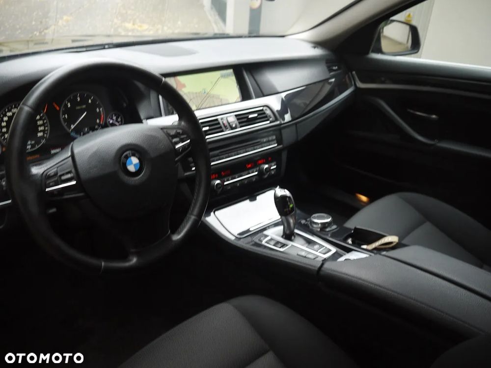 BMW Seria 5 - 13
