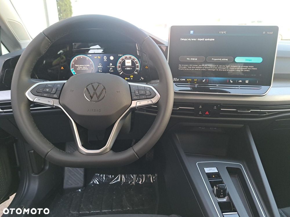 Volkswagen Golf Variant - 13