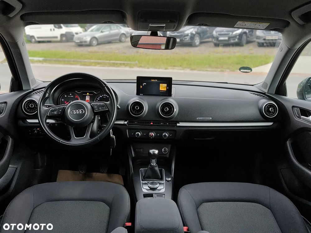 Audi A3 Sportback - 14