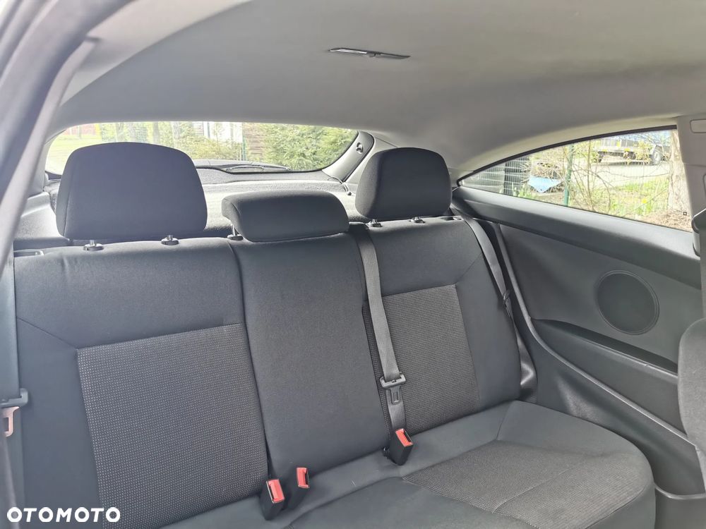 Opel Astra 1.6 Innovation - 13