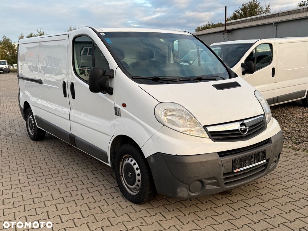 Opel Vivaro 2.0cdti long długi sprowadzony L2H1 - 2