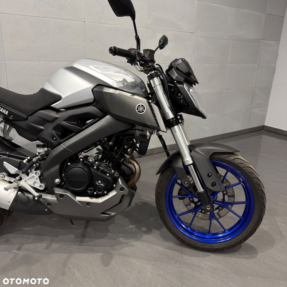 Yamaha MT - 4
