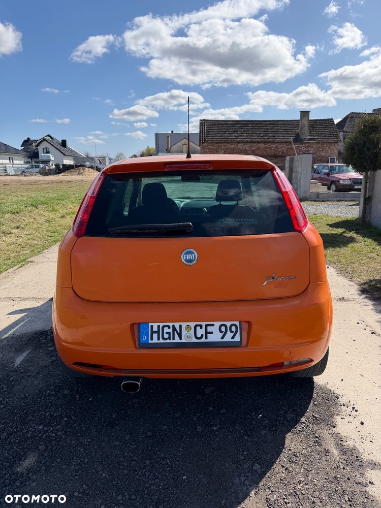 Fiat Grande Punto 1.4 16V Racing - 6