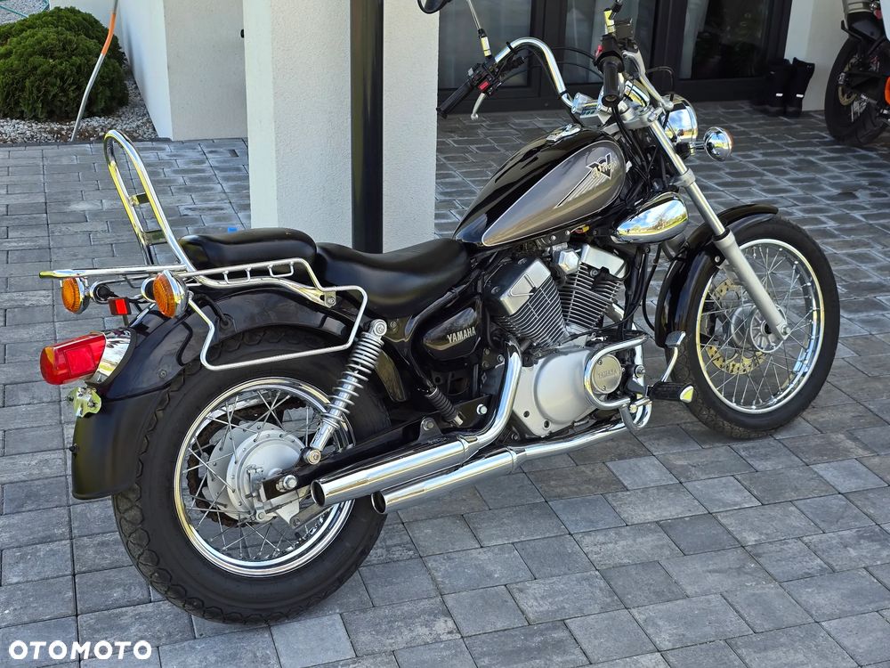 Yamaha XV - 11