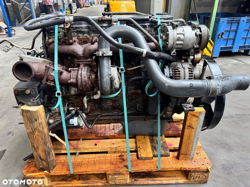 Kompletny silnik Iveco Eurocargo Tector F4AE3681B 220KM - 2