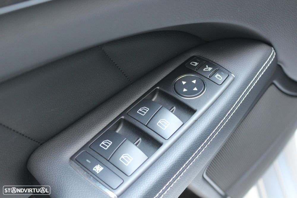 Mercedes-Benz CLS 350 CDi BlueEfficiency Shooting Brake - 19