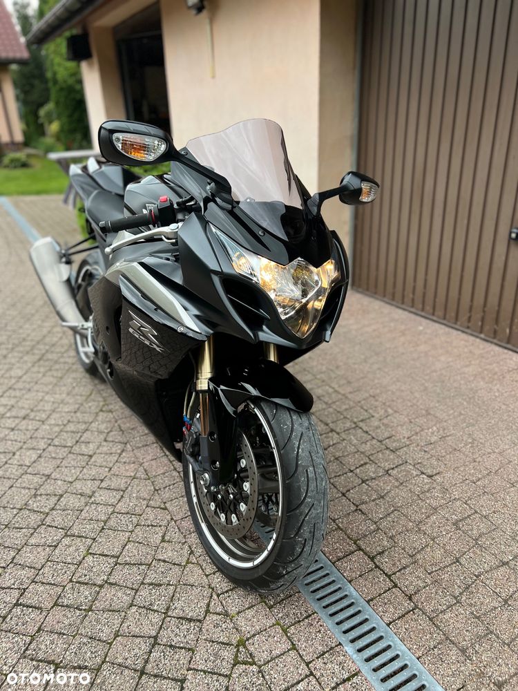 Suzuki GSX-R - 11