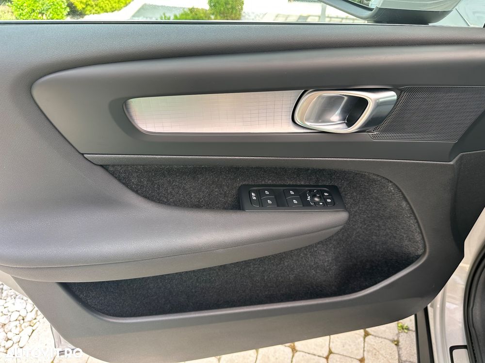 Volvo XC 40 T4 Recharge DKG Core - 14