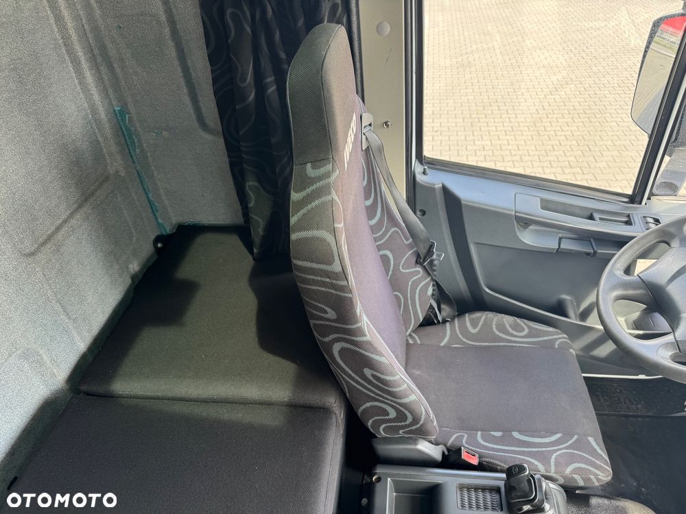 Iveco Eurocargo 190EL28 IZOTERMA 21palet WINDA Import Francja - 35