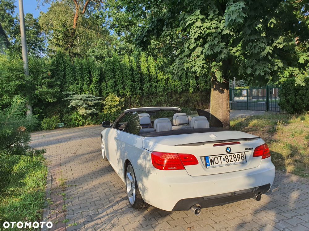 BMW Seria 3 335i - 25