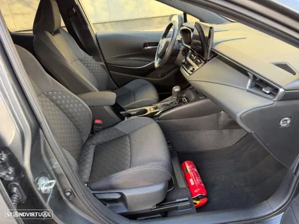 Toyota Corolla 1.8 Hybrid GR-Sport - 4