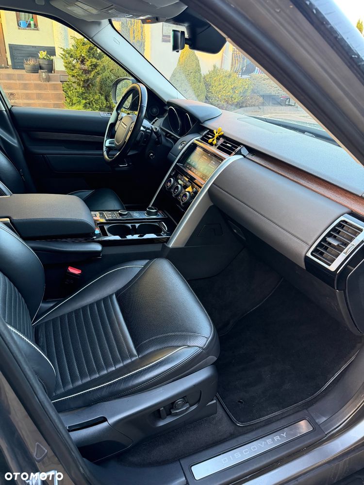 Land Rover Discovery V 3.0 Si6 HSE Luxury - 10