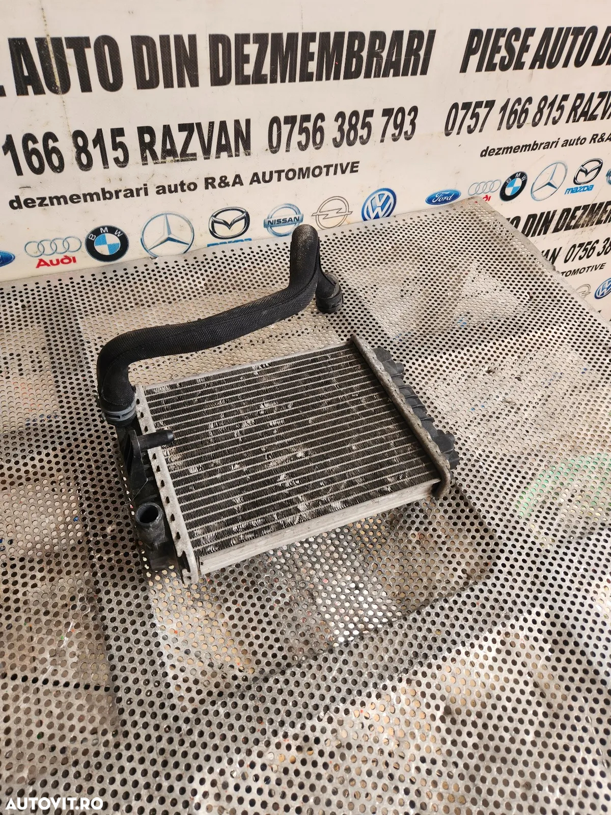 Radiator Suplimentar Aditional Auxiliar Audi S4 S5 S6 S7 S8 A4 A5 A6 A7 A8 Benzina TSI TFSI Cod 8KB - 2