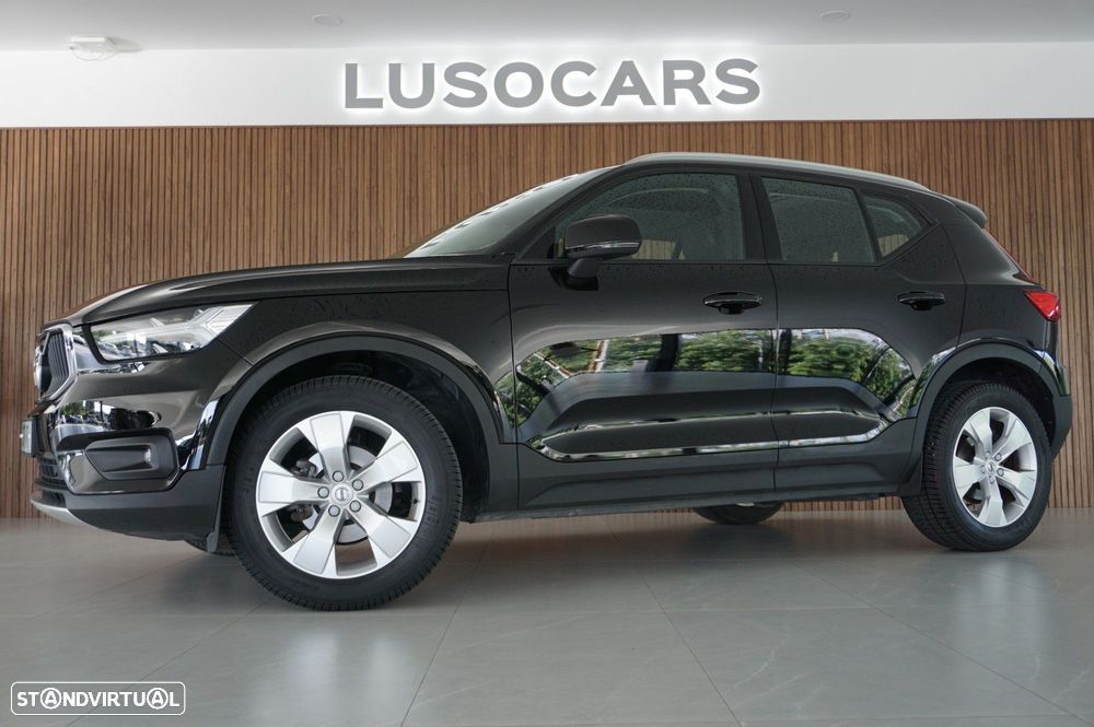 Volvo XC 40 T2 Momentum Pro - 30