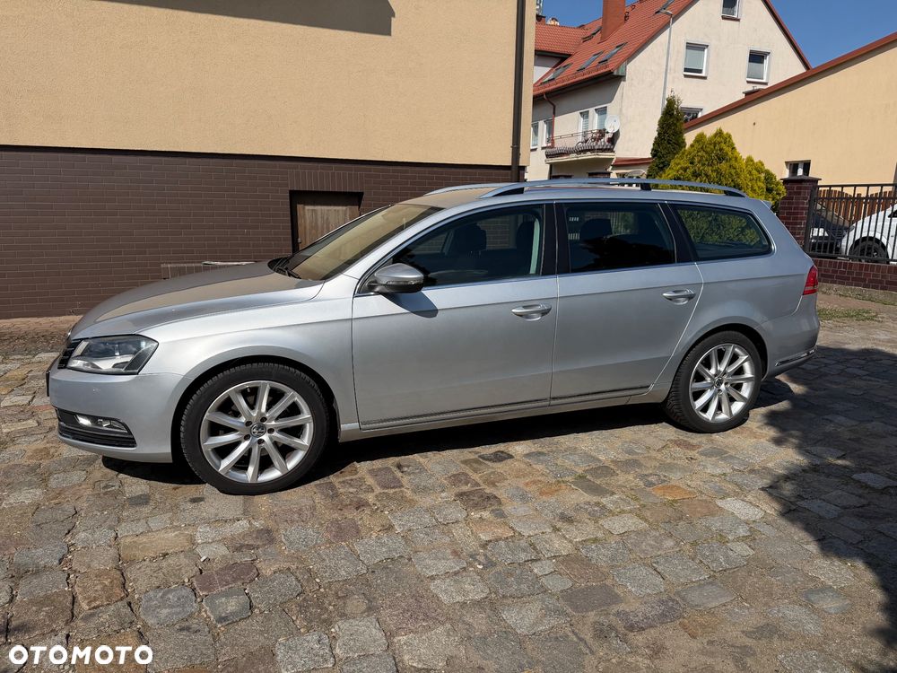 Volkswagen Passat Variant 2.0 Blue TDI SCR Trendline - 2