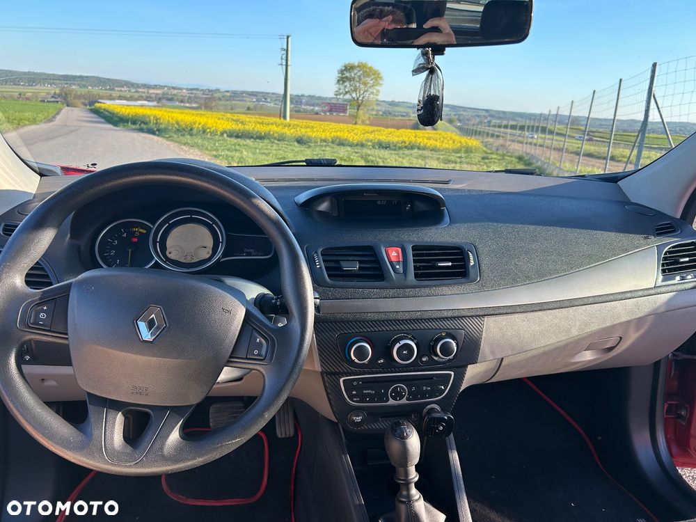 Renault Megane 1.5 dCi Dynamique - 11
