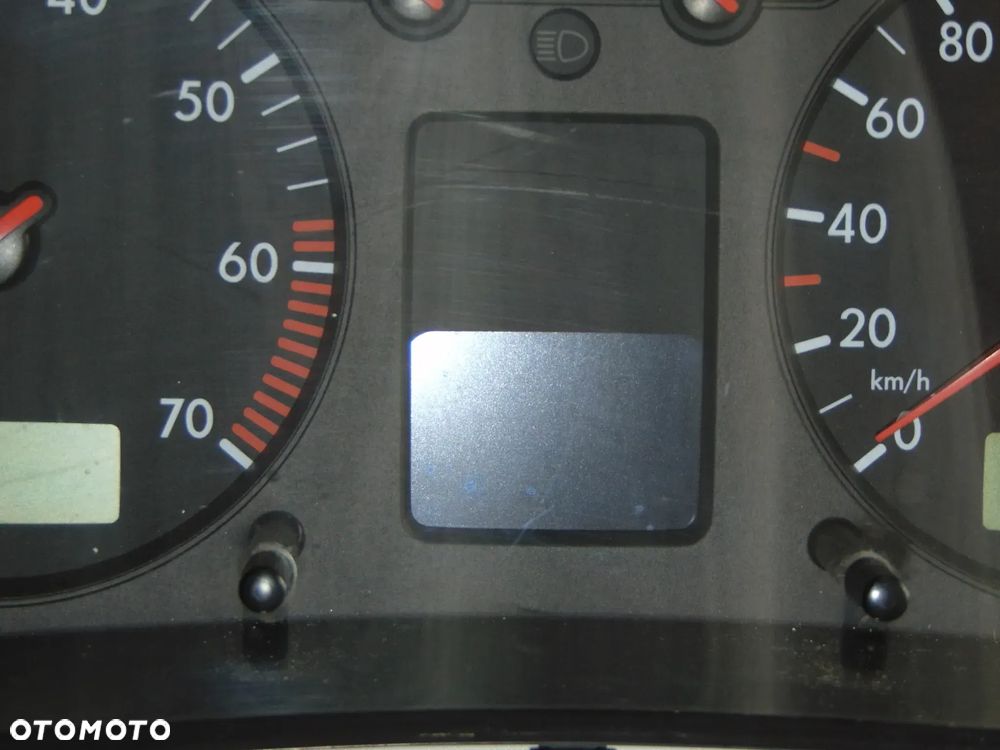 Licznik zegary 1/2 FIS 1J0920826 VW Volkswagen Golf 4 IV benzyna 1.4 - 5