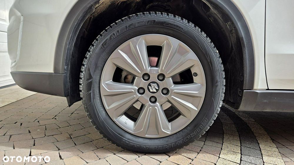 Suzuki Vitara 1.4 Boosterjet Premium 4WD - 32