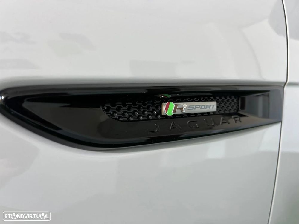 Jaguar F-Pace 2.0 i4D R-Sport AWD Aut. - 34