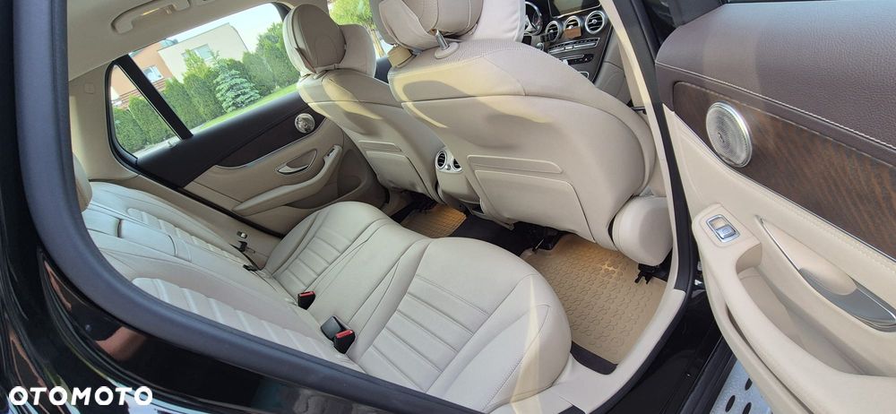 Mercedes-Benz GLC - 8