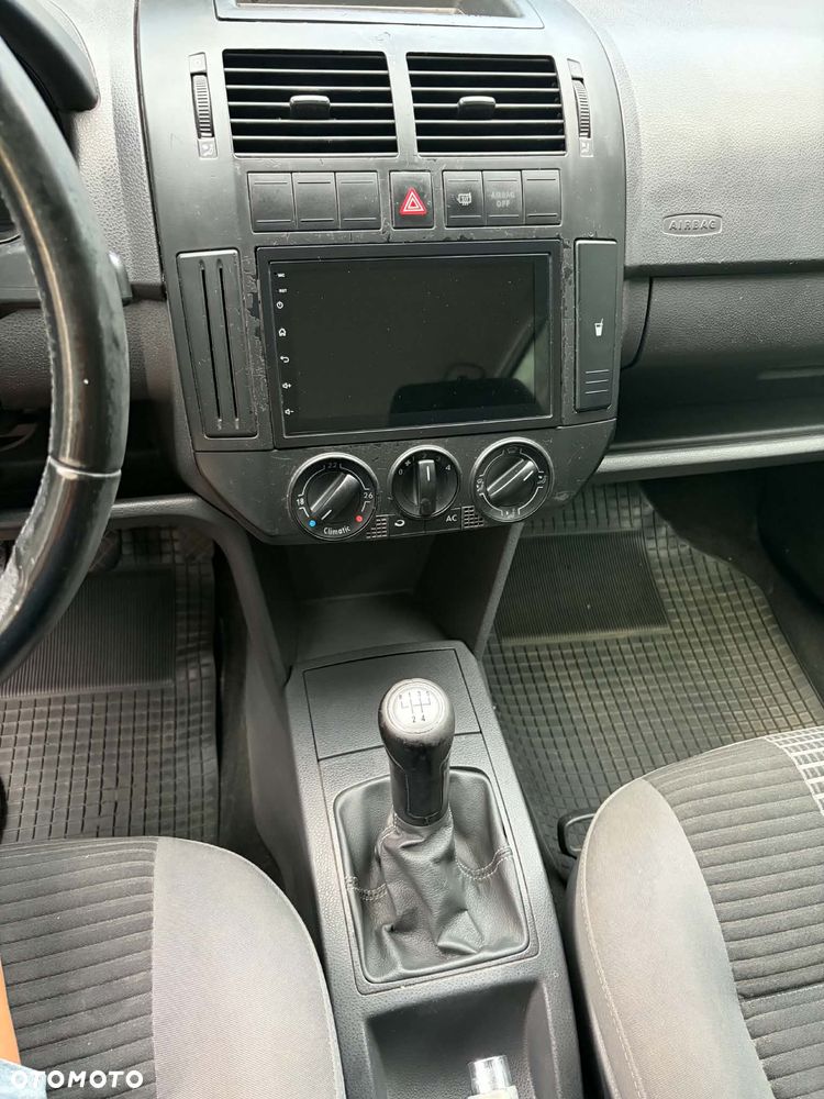 Volkswagen Polo 1.9 TDI Comfortline - 2