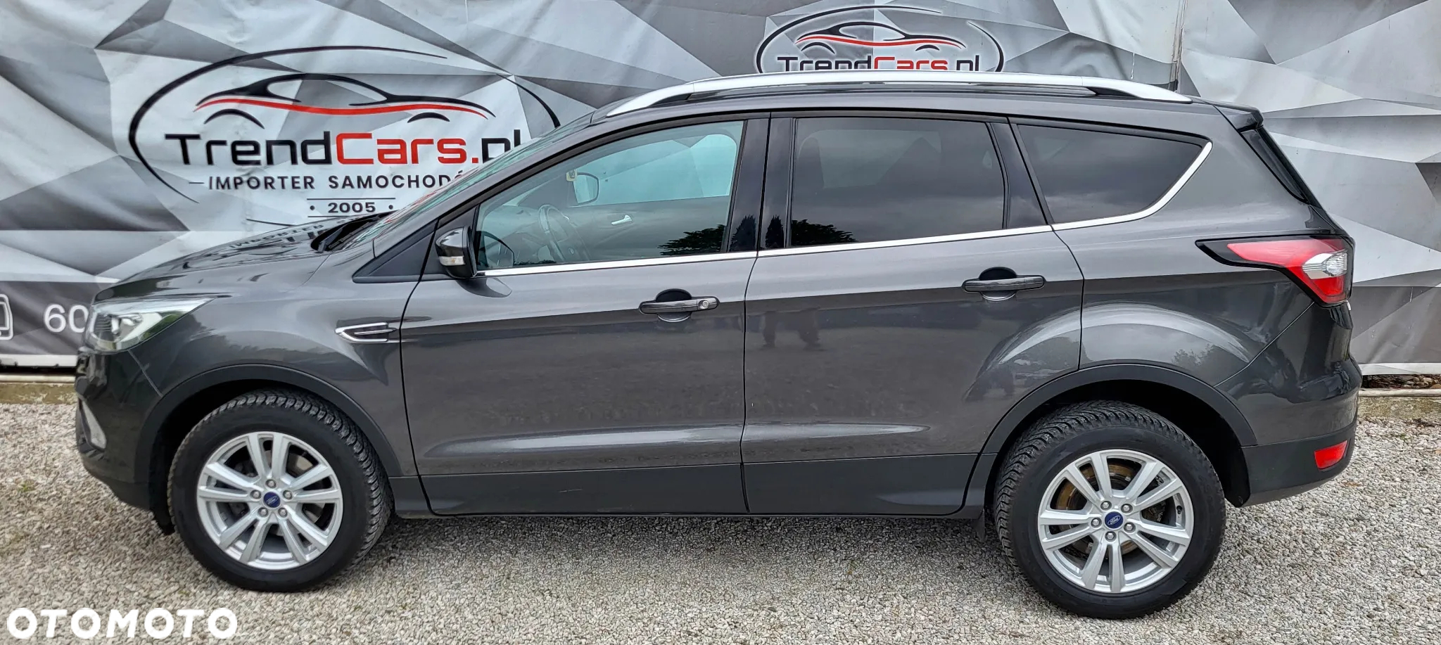 Ford Kuga 1.5 EcoBoost TITANIUM - 5