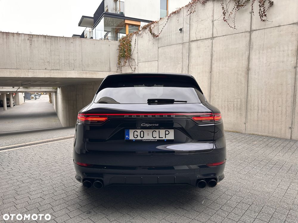 Porsche Cayenne Standard - 20