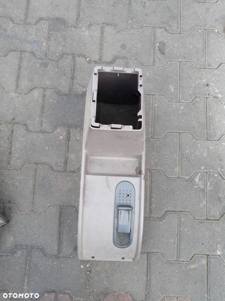 Tunel obudowa wybieraka Renault Mascott 02r 7700376520 - 1