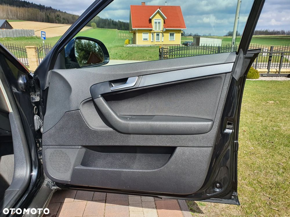 Audi A3 Sportback 2.0 TDI DPF Attraction - 9