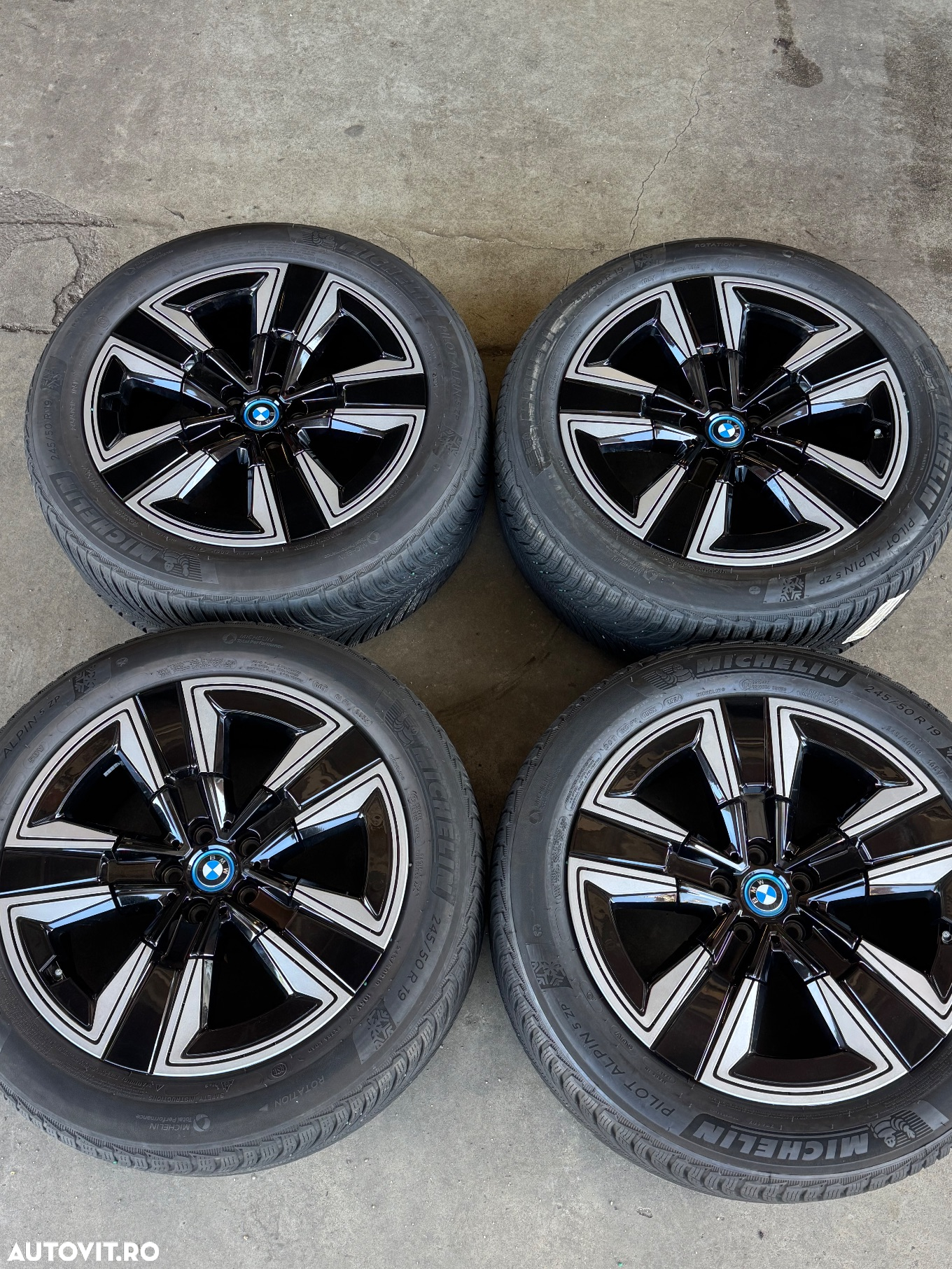 Vând jante originale BMW IX3 pe 19” cu anvelope de iarnă - 2