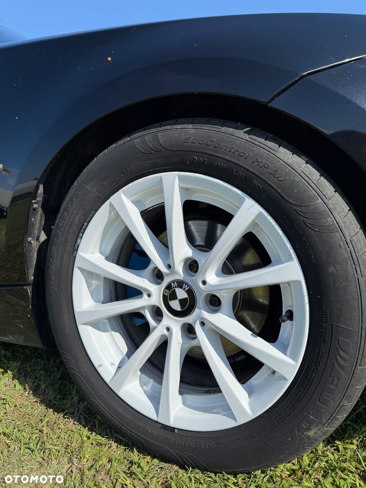 BMW Seria 1 116i - 17