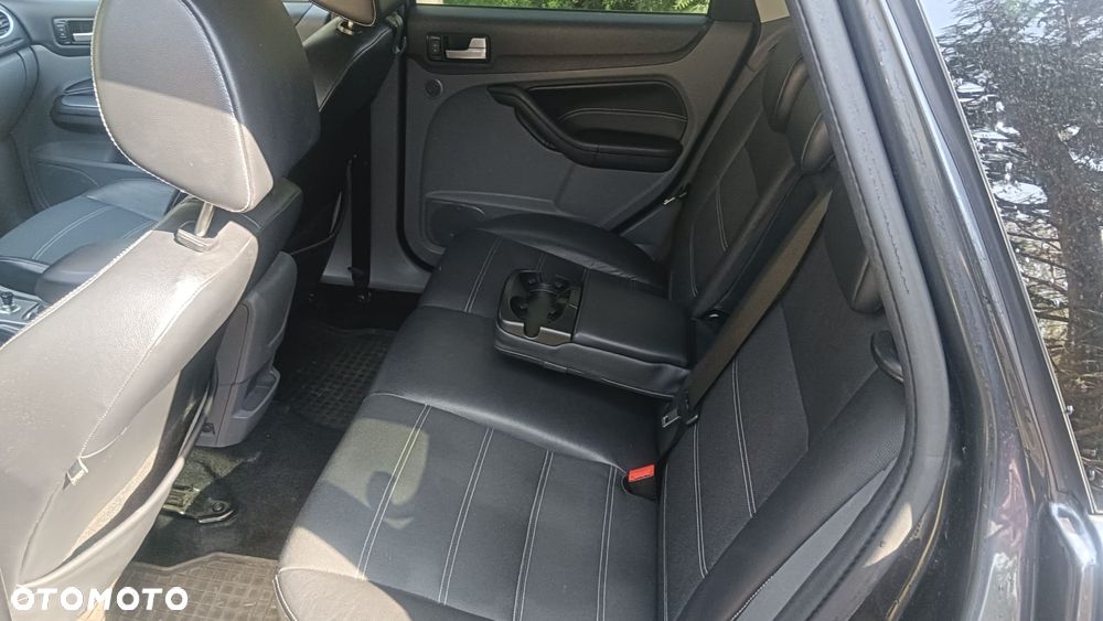 Ford Focus 1.6 Ti-VCT Style - 8