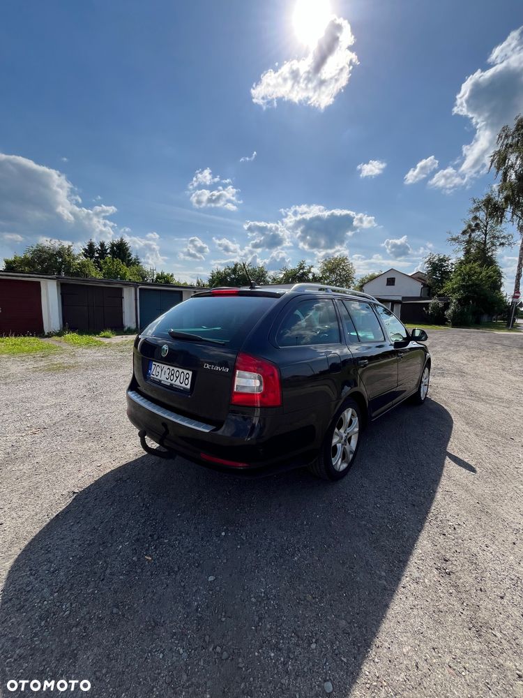 Skoda Octavia 1.6 TDI Ambition DSG - 4