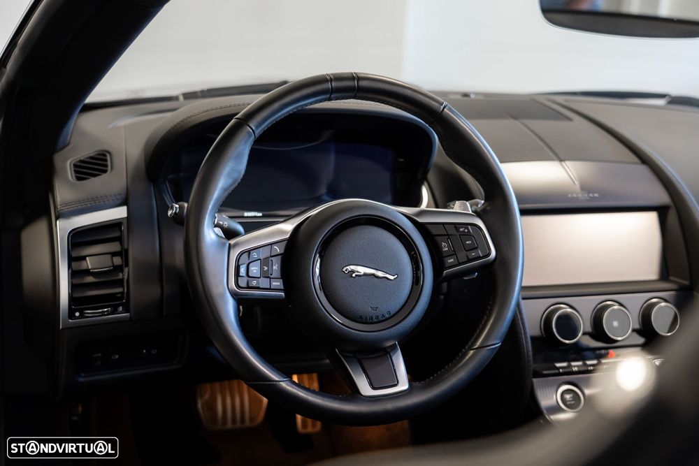Jaguar F-Type 2.0 i4 R-Dynamic - 11