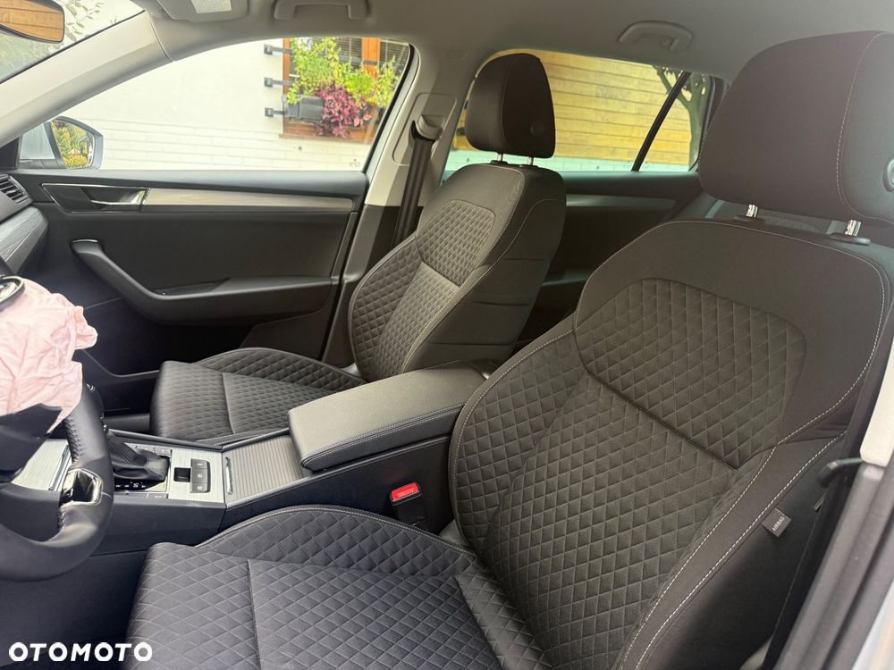 Skoda Superb 1.5 TSI Ambition DSG - 17