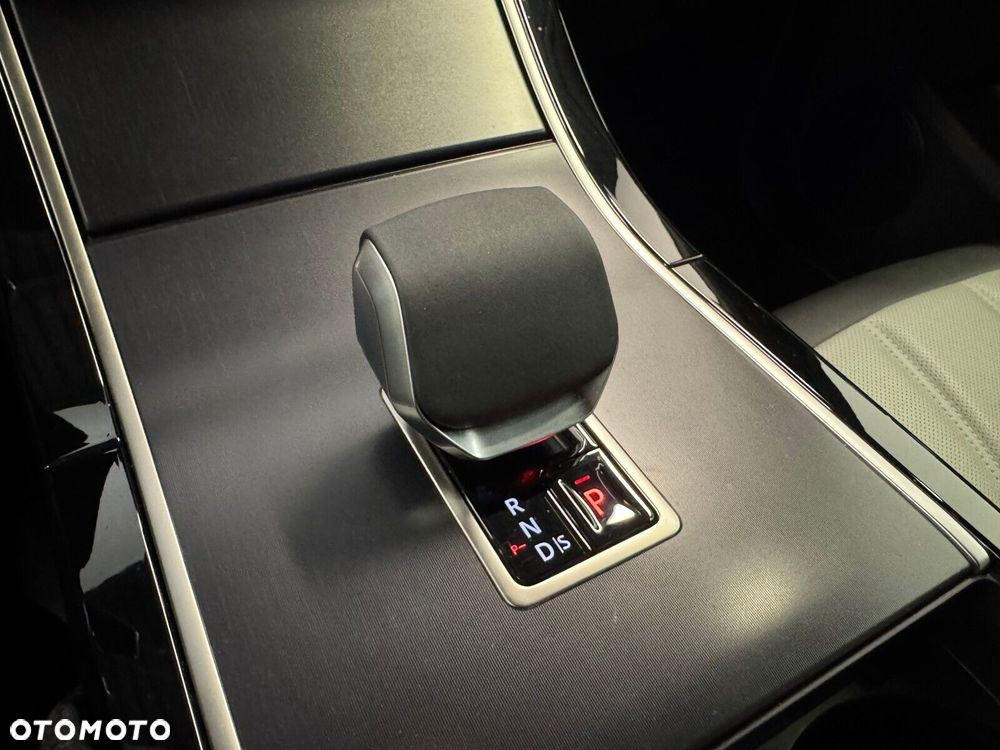 Land Rover Range Rover Evoque - 20