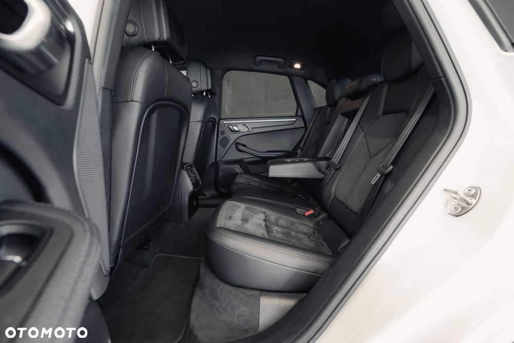 Porsche Macan Standard - 15