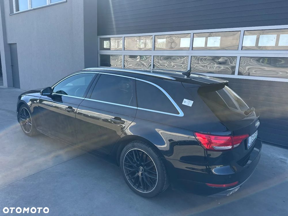 Audi A4 Avant - 4