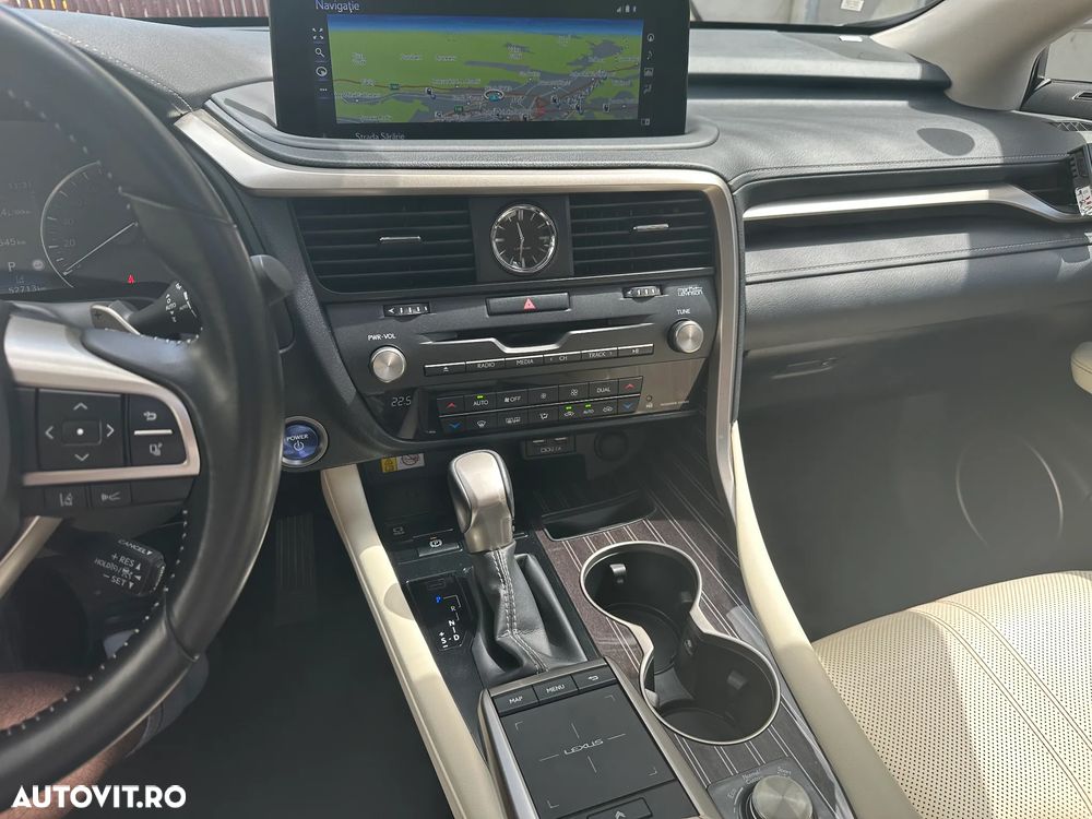 Lexus Seria RX 450h Aut. Luxury (trapa panoramica) - 9
