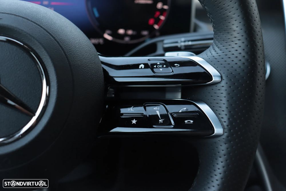 Mercedes-Benz GLC 300 e 4Matic 9G-TRONIC Edition AMG Line - 22