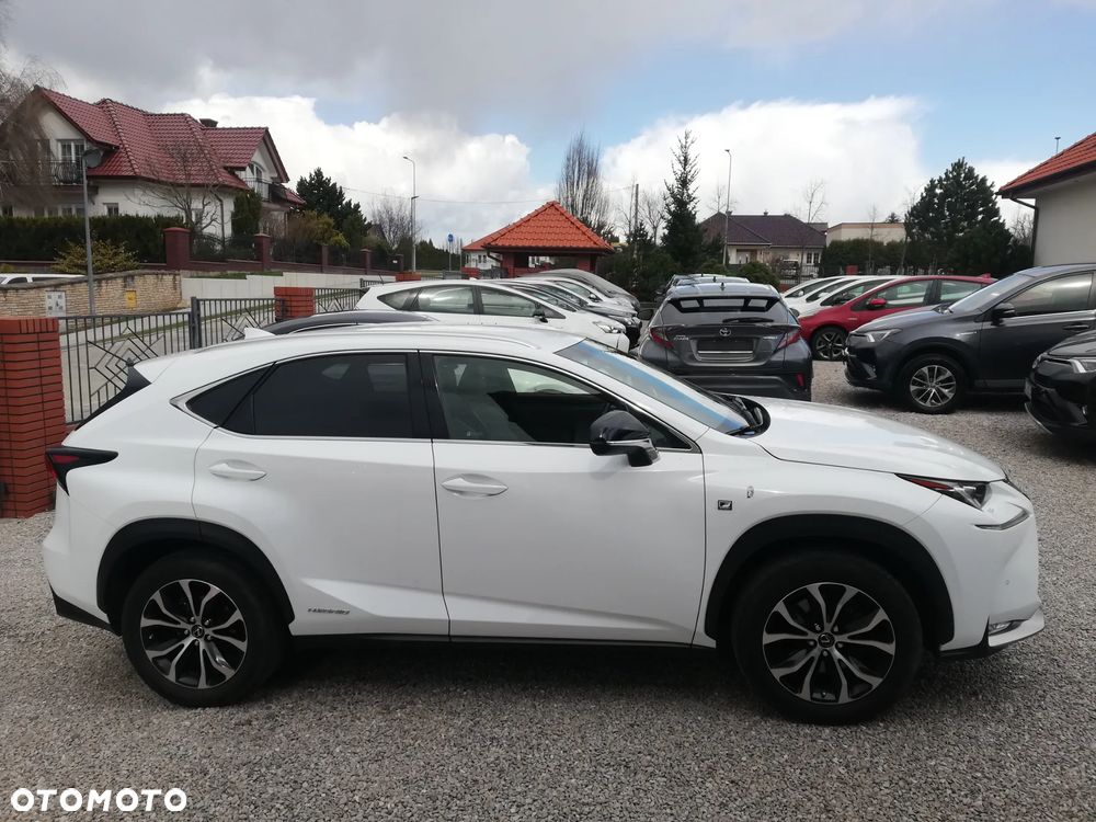 Lexus NX - 3
