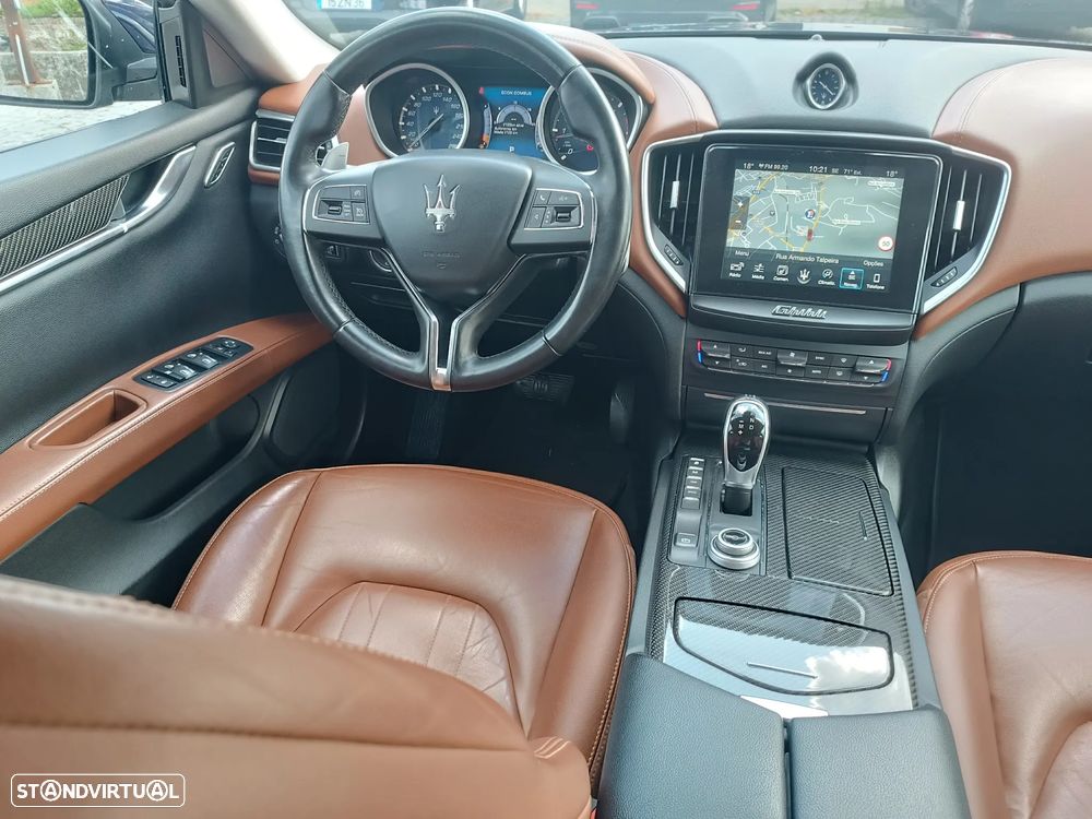 Maserati Ghibli 3.0 V6 GranLusso - 17