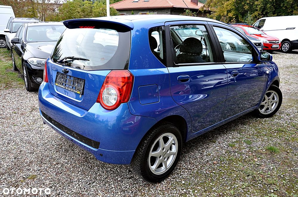 Chevrolet Aveo 1.4 16V LT - 11