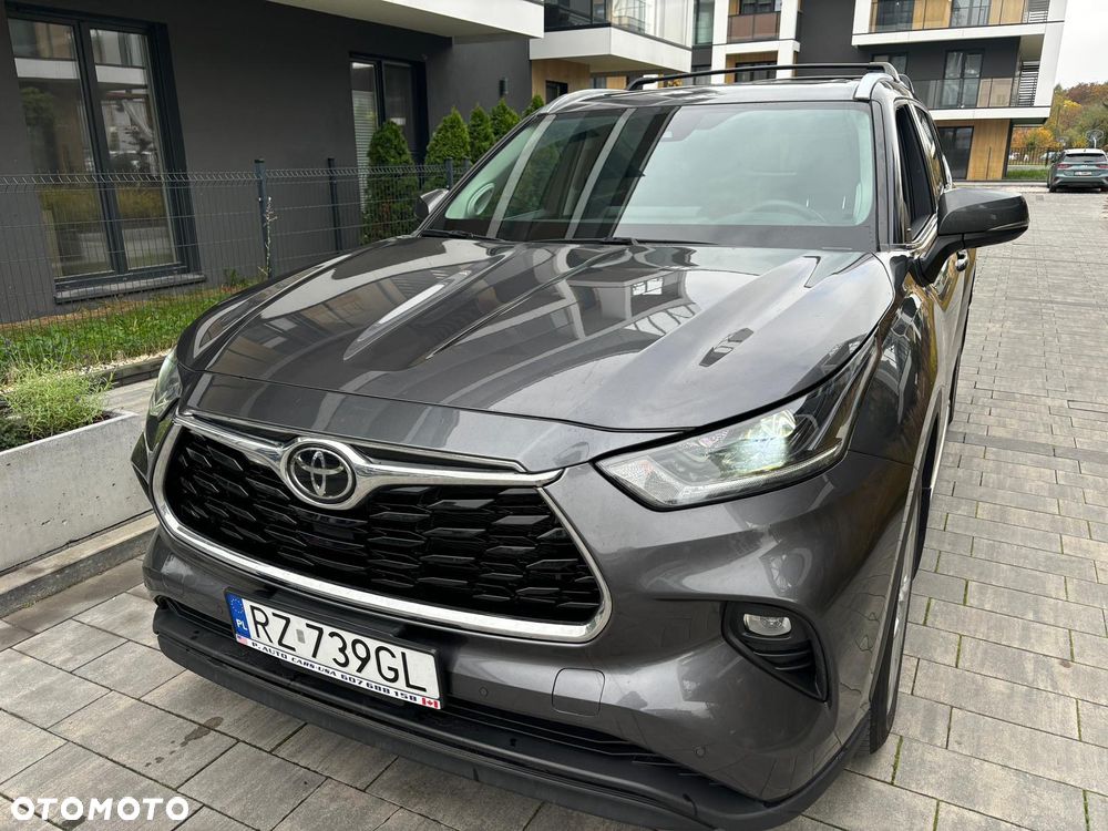 Toyota Highlander - 3