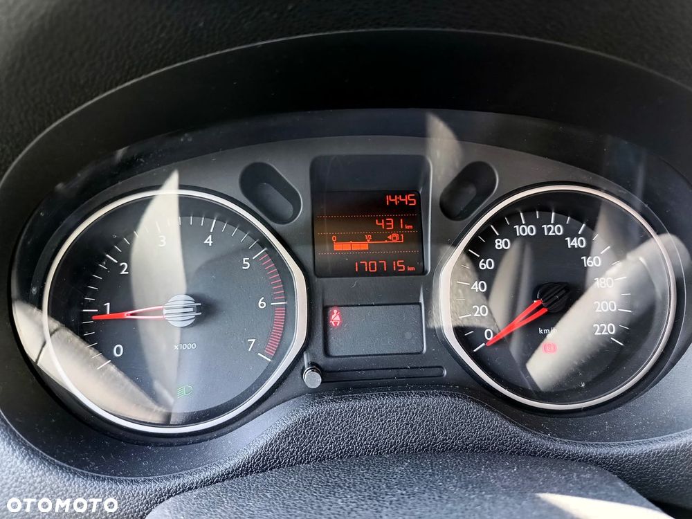 Citroën C-Elysée 1.2 VTi Attraction - 11