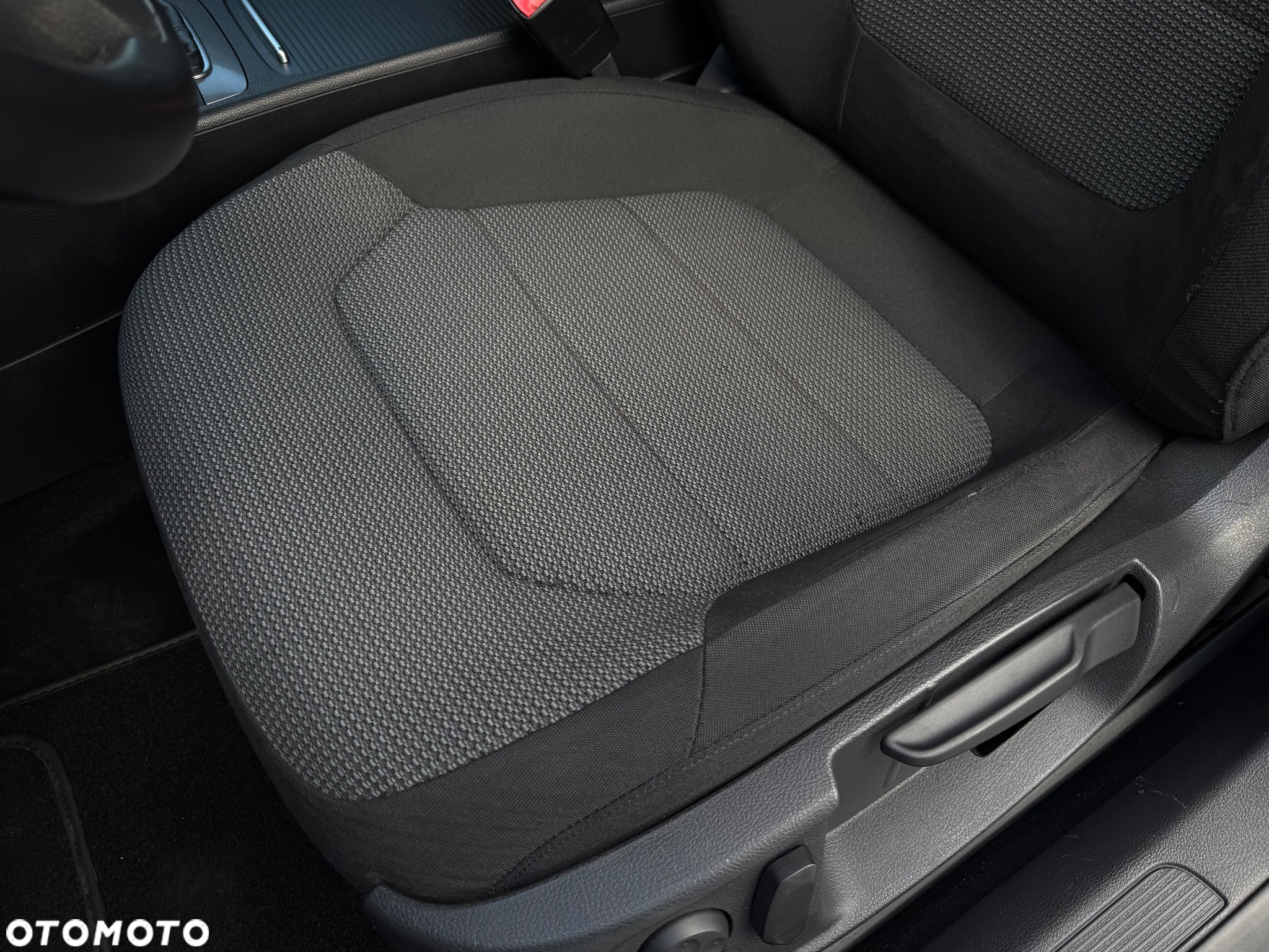 Volkswagen Passat 2.0 TDI Comfortline - 15