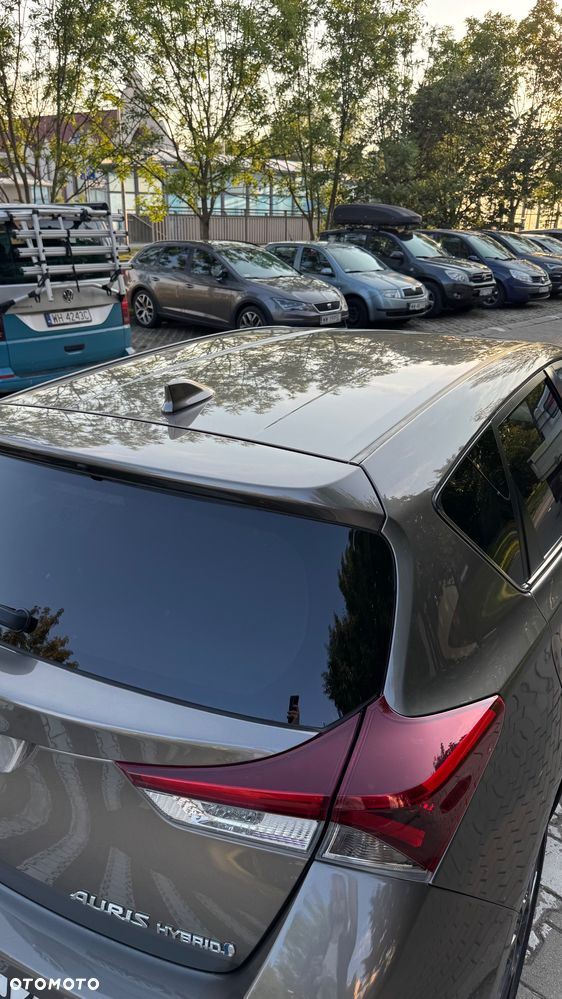 Toyota Auris Hybrid 135 Comfort - 9