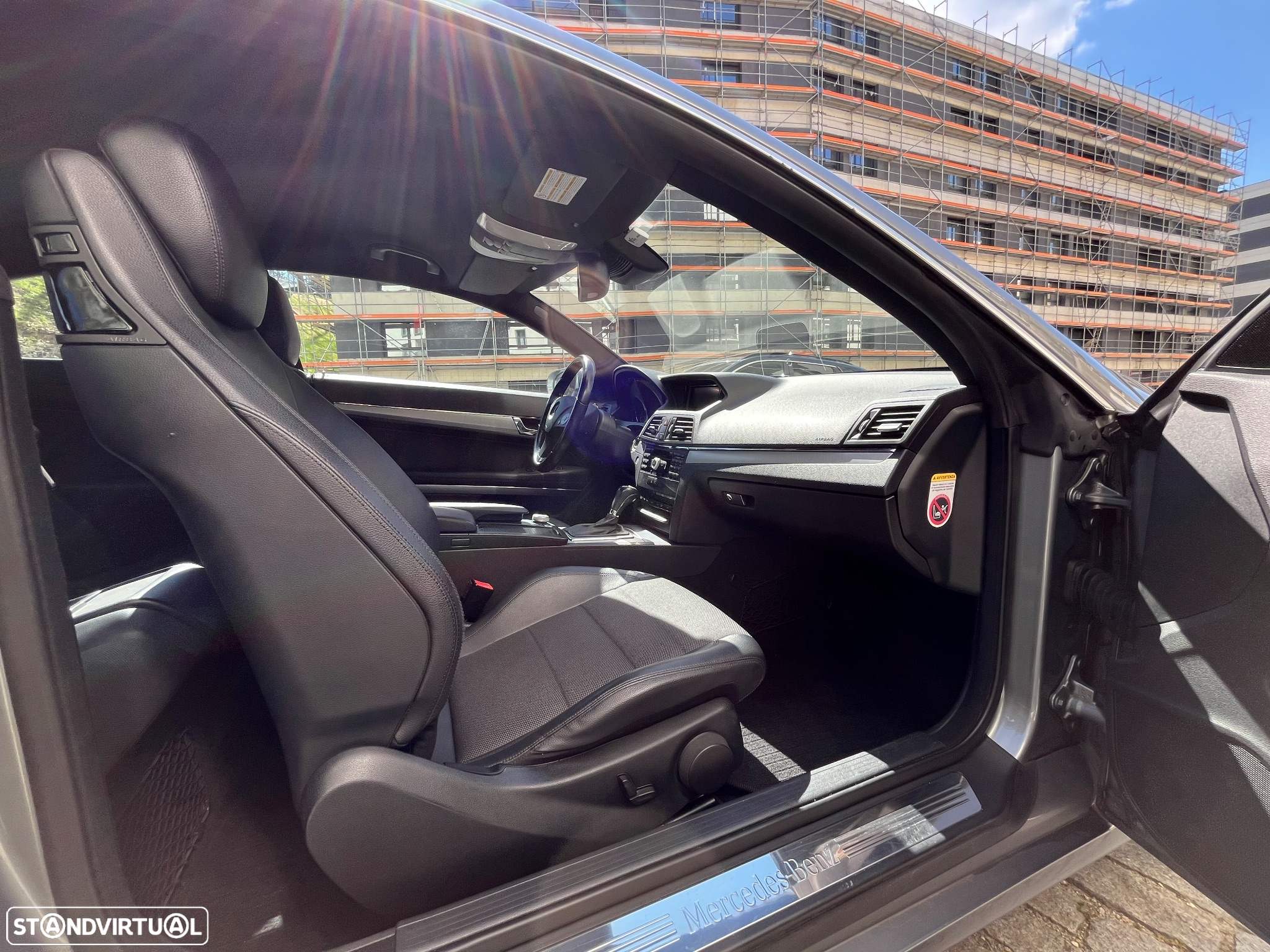 Mercedes-Benz E 250 CDi Elegance BlueEfficiency Auto - 24